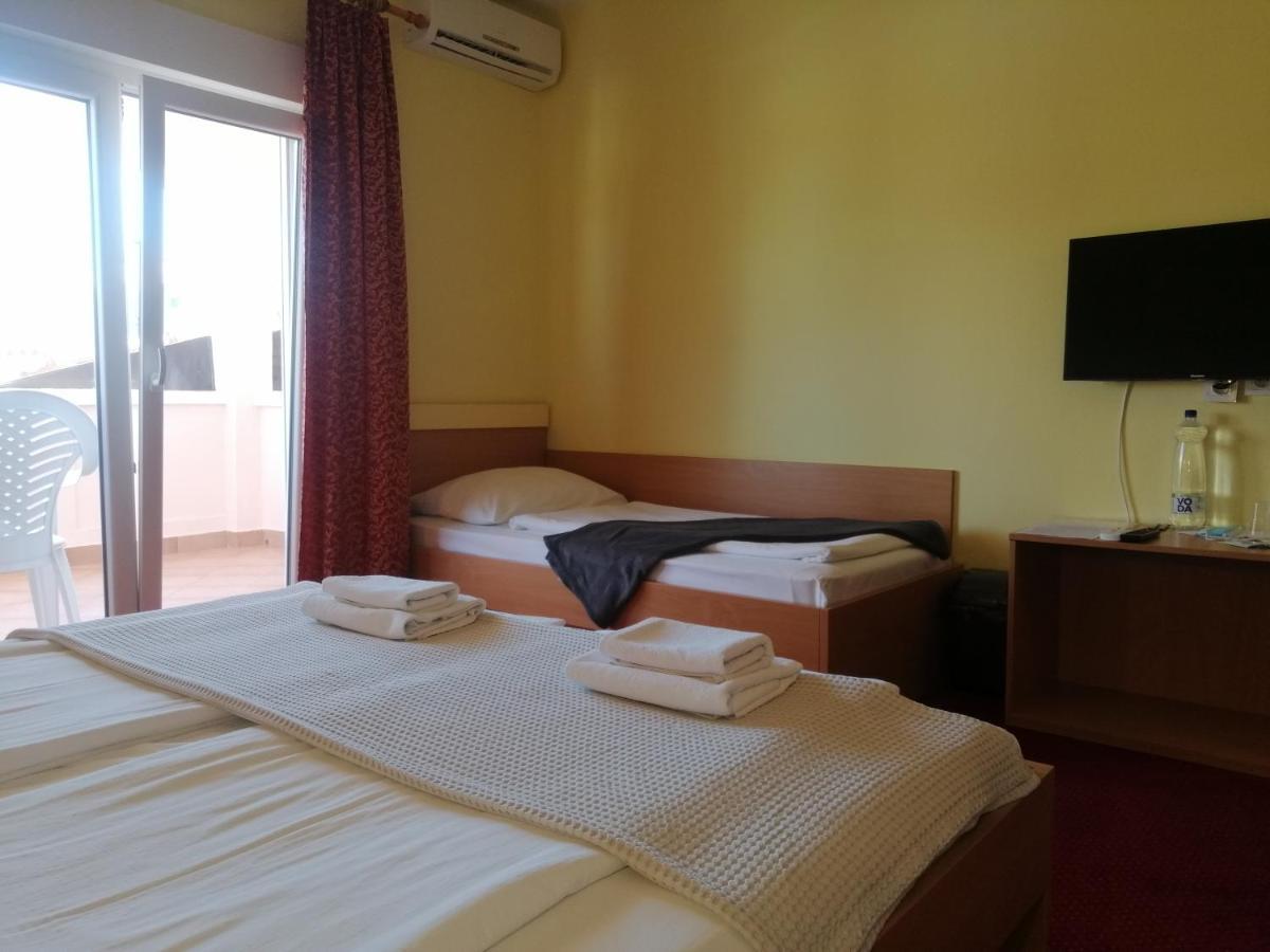 Apartmani Simon Lopar Dış mekan fotoğraf