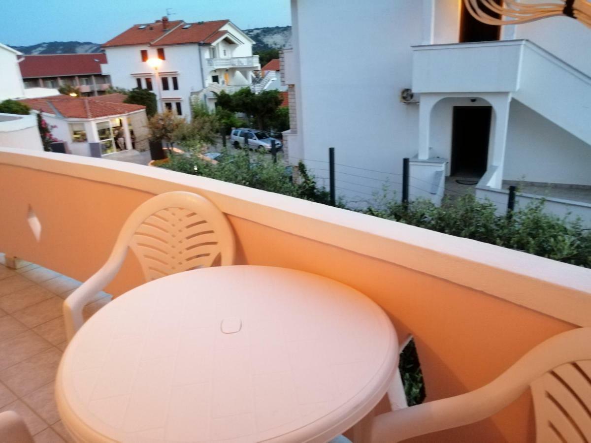 Apartmani Simon Lopar Dış mekan fotoğraf